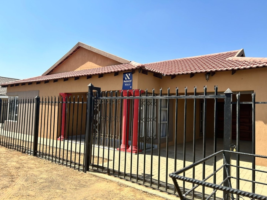 3 Bedroom Property for Sale in Bloemspruit Free State